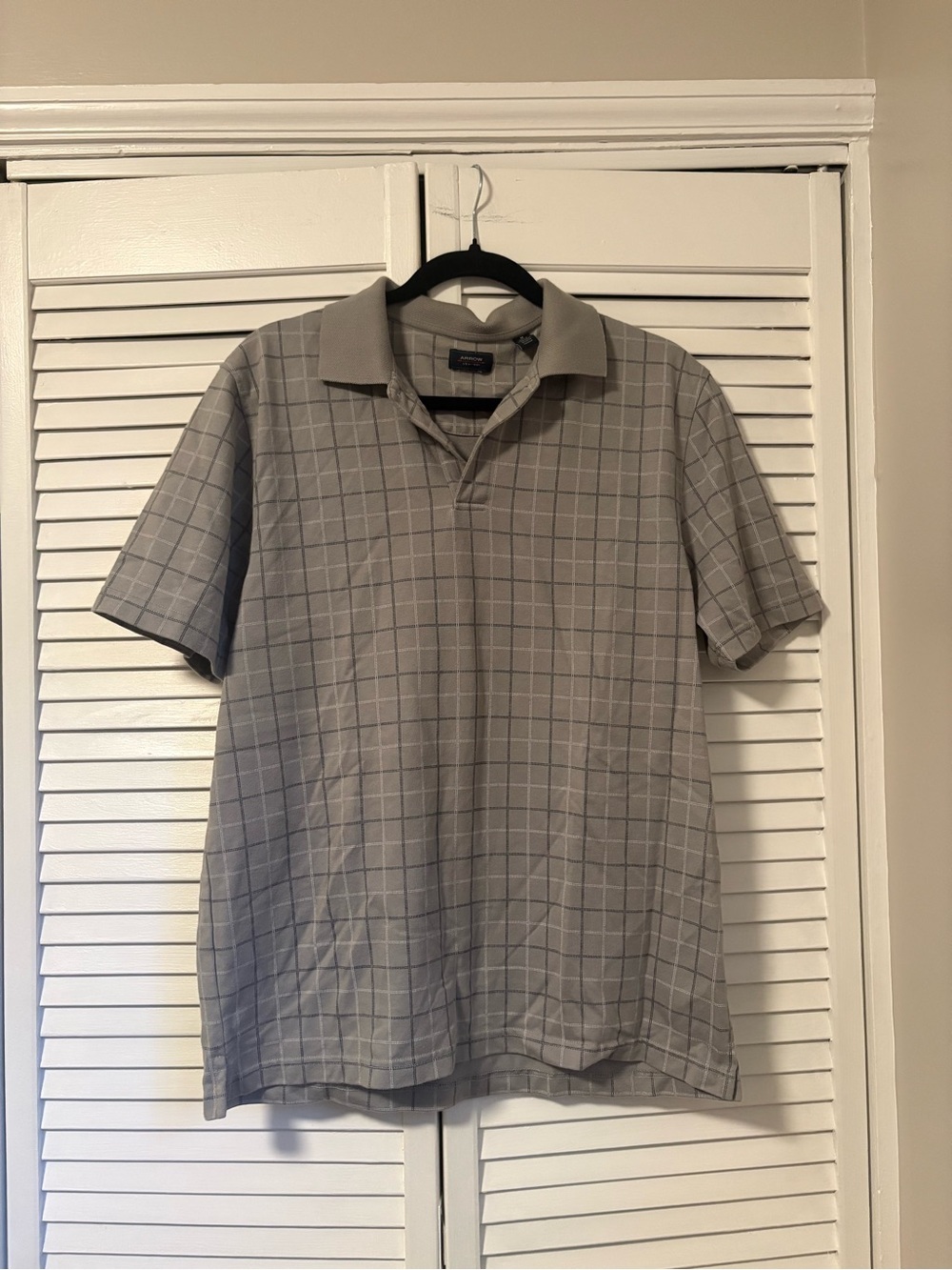 Arrow Men's Light Gray Windowpane Polo